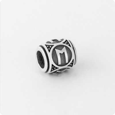 Шарм-бусина с руной Эваз из серебра