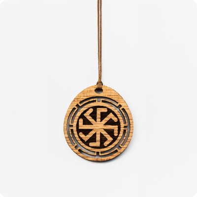 Оберег Ладинец из Дуба