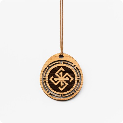 Оберег Сварга из дерева Дуба