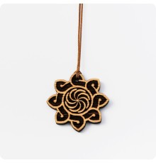 Оберег Змеевик из Дуба в солнце