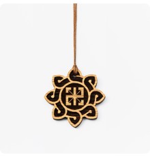 Оберег Радинец из Дуба в солнце