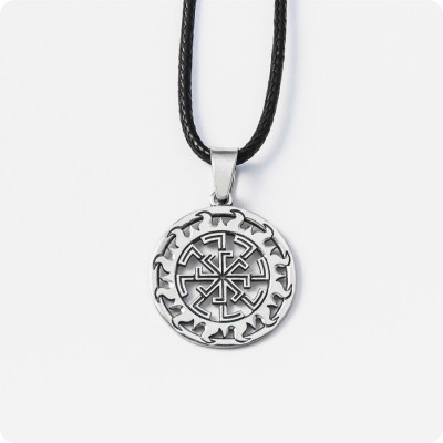 Оберег Светоч из серебра (с чернением) в Солнечном Круге