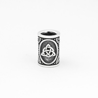 Шарм - богатырь из серебра с оберегом Триглав