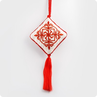 Вышивка оберег со славянским символом Ладинец-Колядник